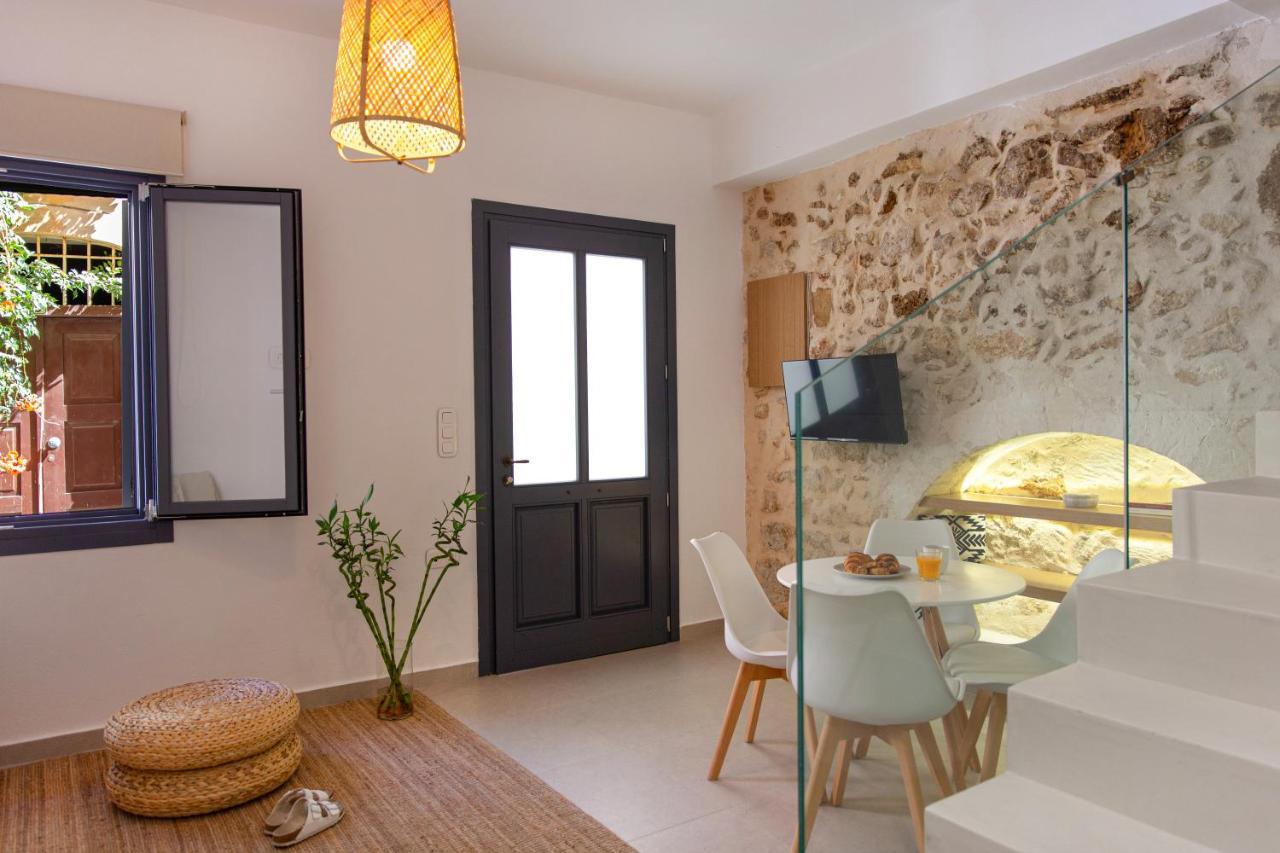 Orestis Downtown Holiday home