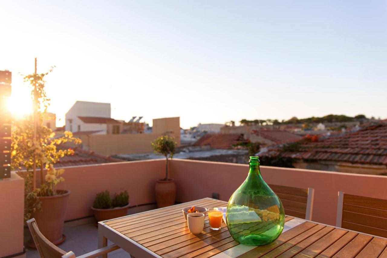 Orestis Downtown Holiday home